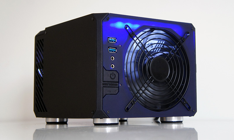 LZ7 with Sapphire Blue Open Side Panels and Fan guard configuration for maximum airflow performance and minimal noise