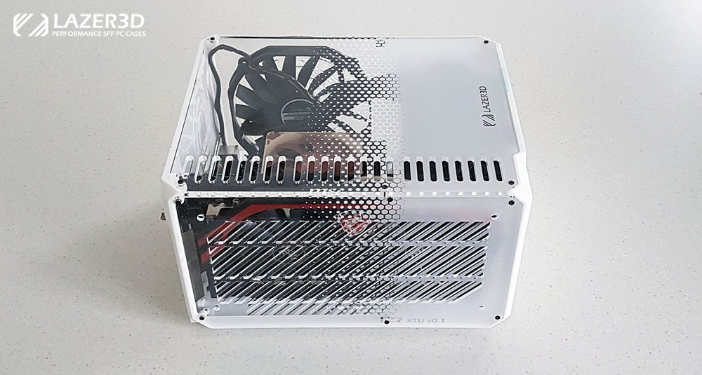 The graphcis card side of the case features 360 degree GPU exhaust ventilation for excellent thermal performance